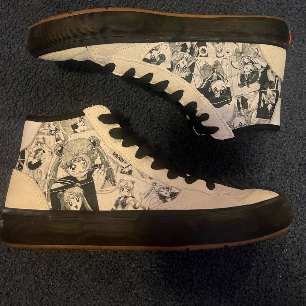 Sailor Moon Vans size 6.5 women’s and 5 men’s